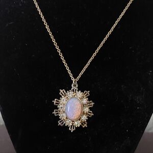 Vintage Anthony White Fiery Faux Opal Pendant Necklace Gold-tone Crystal 18"